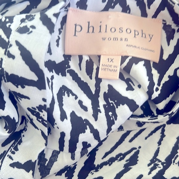 Philosophy Black & White Blouse with Mandarin Collar - Picture 2 of 7